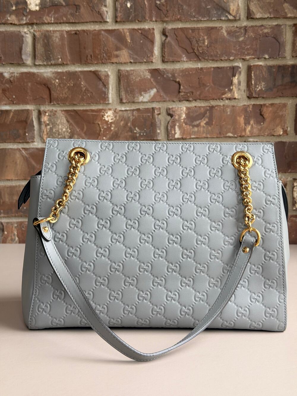 Gucci Soft Signature Shoulder Bag Guccissima Leather Medium Grey	94384